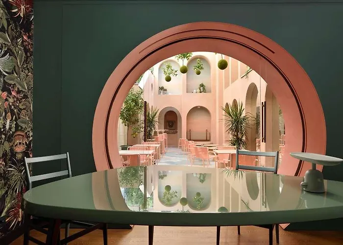 Leon's Place In