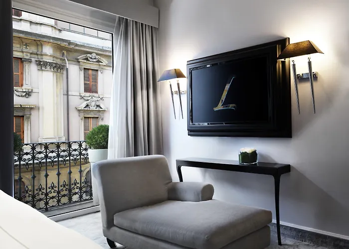 Otel Leon's Place In 4*