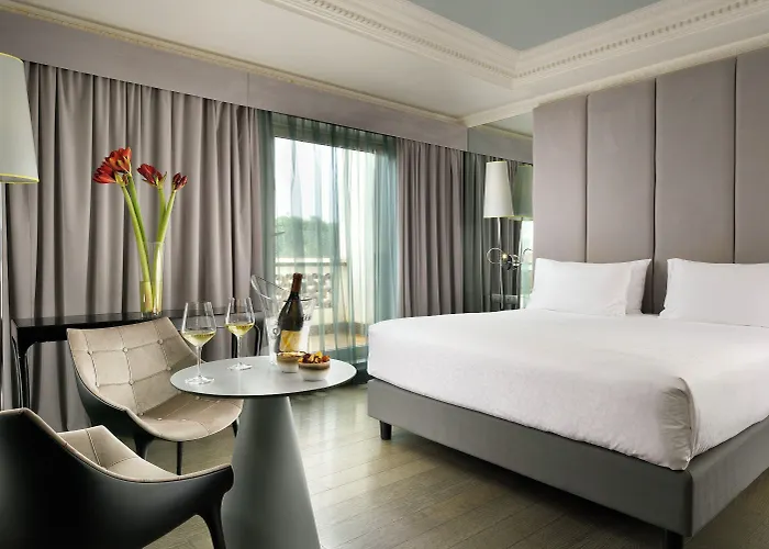 Leon's Place In 4* Řím