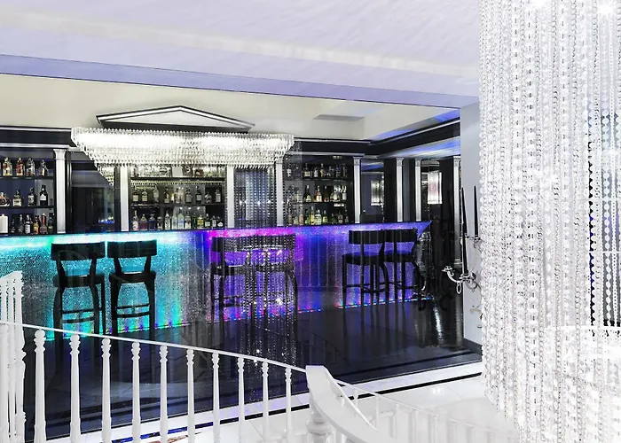 Leon's Place In Otel Roma