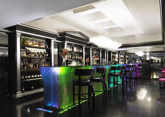 Leon's Place In Otel 4*