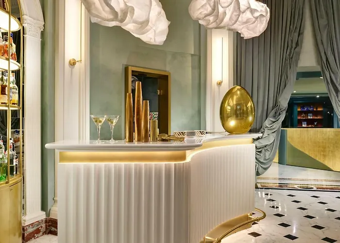 Leon's Place In Otel